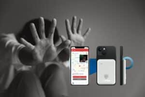 Safee est une coque de téléphone qui dissimule un dispositif anti-agression pouvant être activé en moins de 1 secondes et offrant jusqu'à 5 fonctions d'autodéfense.