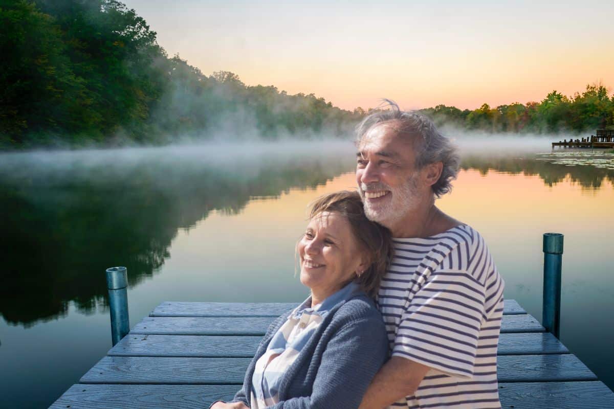 Qui est le "serial pousseur" soupçonné de jeter des personnes âgées dans le lac de Créteil ?